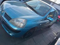 Gebraucht Renault Clio II 75 PS (55 kW) 2004 Blau Kleinwagen
