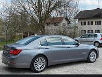 Gebraucht BMW 730L 258 PS (189 kW) 2013 Grau Limousine