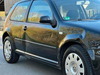 Gebraucht VW Golf IV 75 PS (55 kW) 2002 Schwarz Kleinwagen
