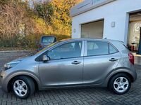 Gebraucht Kia Picanto 67 PS (49 kW) 2017 Titanium silver metallic Kleinwagen