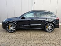 Gebraucht Porsche Cayenne Turbo S 570 PS (419 kW) 2016 Schwarz SUV