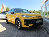 Gebraucht VW T-Roc R-line 150 PS (110 kW) 2026 Canary yellow uni / schwarz uni SUV