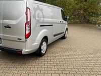Gebraucht Ford Transit Custom 170 PS (125 kW) 2019 Silber Van