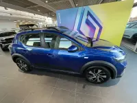 Neu Dacia Sandero Journey 110 PS (80 kW) 2025 Grau Kleinwagen