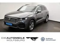 Gebraucht VW Touareg R-line 231 PS (169 kW) 2023 Siliziumgrau metallic SUV