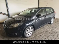 Używany Ford Focus Champions Edition 101 KM (74 kW) 2013 Czarny Kombi