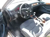 Second-hand Audi A6 Comfort 165 CP (121 kW) 2000 Albastru Berlinǎ