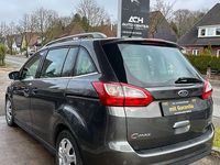 Gebraucht Ford Grand C-Max Titanium 125 PS (91 kW) 2014 Grau Van / Kleinbus