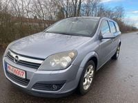 Usata Opel Astra Edition 101 CV (74 kW) 2006 Argento Station wagon