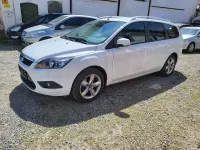 Używany Ford Focus Style 125 KM (91 kW) 2009 Biały Kombi