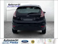 Gebraucht Ford Fiesta Trend 80 PS (58 kW) 2013 Pantherschwarz metallic Kleinwagen