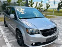 Gebraucht Dodge Grand Caravan 287 PS (211 kW) 2014 Silber Van / Kleinbus