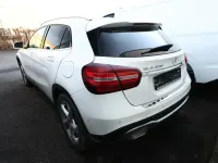 Gebraucht Mercedes GLA200 Urban 156 PS (114 kW) 2019 Weiss SUV