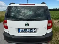 Gebraucht Skoda Yeti Active 105 PS (77 kW) 2011 Weiß SUV