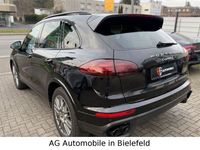 Gebraucht Porsche Cayenne S 385 PS (283 kW) 2016 Tiefschwarzmetallic SUV
