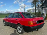 Käytetty Audi 80 Design 90 HP (66 kW) 1990 Punainen Sedan