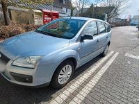 Gebraucht Ford Focus 100 PS (73 kW) 2005 Blau Kombi