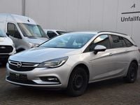 Gebraucht Opel Astra Edition 150 PS (110 kW) 2018 Silber Kombi