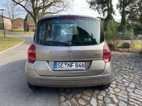 Gebraucht Renault Modus Expression 75 PS (55 kW) 2011 Grau Van / Kleinbus