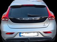 Gebraucht Volvo V40 122 PS (89 kW) 2015 Silber Limousine