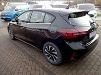 Neu Ford Focus Titanium 155 PS (114 kW) 2025 Agateblack Limousine