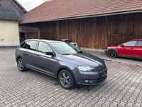Gebraucht Skoda Rapid 90 PS (66 kW) 2015 Grau Kleinwagen