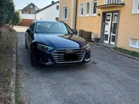 Gebraucht Audi A4 Sport 163 PS (119 kW) 2021 Blau Kombi