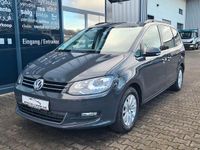 Gebraucht VW Sharan Comfortline 150 PS (110 kW) 2019 Grau Van / Kleinbus