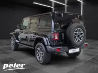 Neu Jeep Wrangler Sahara 272 PS (200 kW) 2025 Schwarz SUV