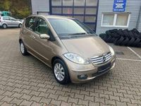 Gebraucht Mercedes A180 109 PS (80 kW) 2005 Gold Kleinwagen