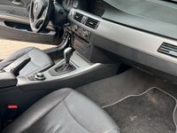 Second-hand BMW 320 177 CP (130 kW) 2008 Negru Berlinǎ