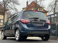 Gebraucht Opel Meriva 140 PS (102 kW) 2014 Blau Van / Kleinbus