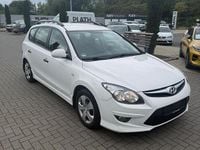 Gebraucht Hyundai i30 Comfort 109 PS (80 kW) 2010 Weiß Kombi
