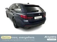 Gebraucht BMW 520 Sport Line 190 PS (139 kW) 2022 Blau Kombi