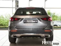 Gebraucht Mercedes GLA250 Progressive 224 PS (164 kW) 2024 Grau SUV