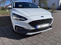 Usado Ford Focus Active X 155 CV (114 kW) 2020 Blanco Familiar