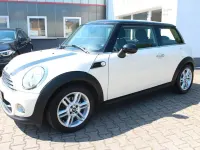 Gebraucht Mini Cooper D 111 PS (81 kW) 2013 Weiß Kleinwagen