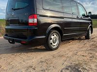 Second-hand VW T5 131 CP (96 kW) 2006 Negru Van