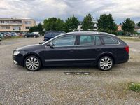 Gebraucht Skoda Superb Exclusive 170 PS (125 kW) 2013 Schwarz Kombi