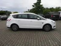 Gebraucht Ford S-MAX Titanium 190 PS (139 kW) 2018 Weiß Van / Kleinbus
