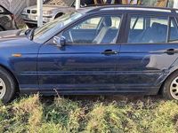 Gebraucht BMW 316 116 PS (85 kW) 2004 Blau Kombi