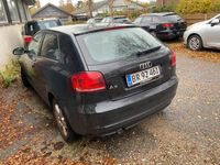 Gebraucht Audi A3 Attraction 105 PS (77 kW) 2011 Schwarz