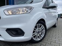Gebraucht Ford Tourneo Courier Titanium 101 PS (74 kW) 2019 Andere Van / Kleinbus