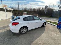 Gebraucht Chevrolet Cruze LTZ 163 PS (119 kW) 2013 Weiß Kombi