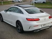 Gebraucht Mercedes E300 AMG 245 PS (180 kW) 2018 Weiß Coupé