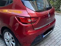 Gebraucht Renault Clio IV LIMITED 118 PS (86 kW) 2017 Rot Kleinwagen