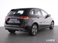 Gebraucht Mercedes E250 Progressive 160 PS (117 kW) 2022 Schwarz Limousine