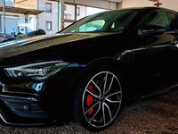 Gebraucht Mercedes CLA35 AMG Shooting Brake AMG 306 PS (225 kW) 2022 Schwarz Kombi