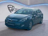 Gebraucht Opel Astra Innovation 140 PS (102 kW) 2011 Blau Kombi