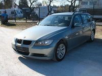 Gebraucht BMW 318 143 PS (105 kW) 2008 Grau Kombi